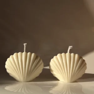 Velas en forma de concha de mar
